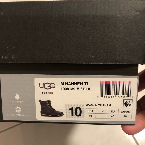 New!!!  Ugg Hannen leather waterproof boots - Picture 8 of 8